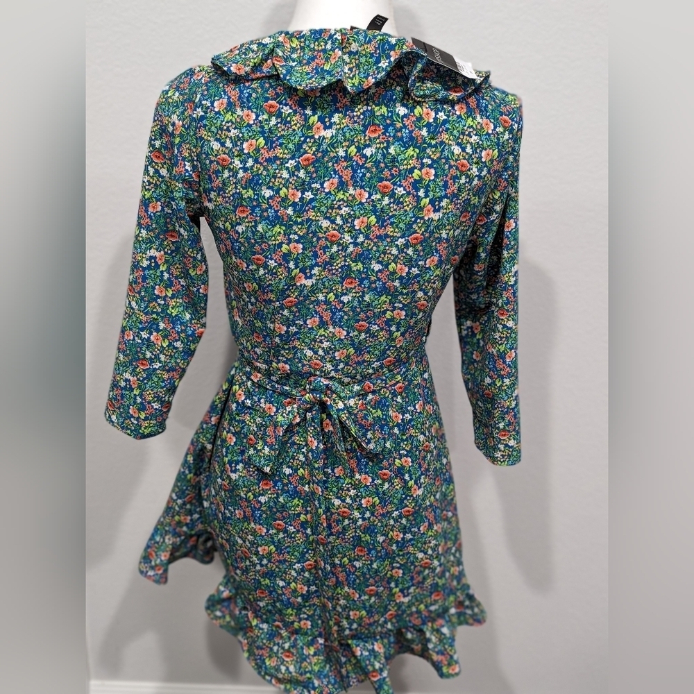 NWT Top Shop Wrap Blouse Blue Green Floral Top Ruffles Ties V Neck Size 4 - Picture 2 of 7